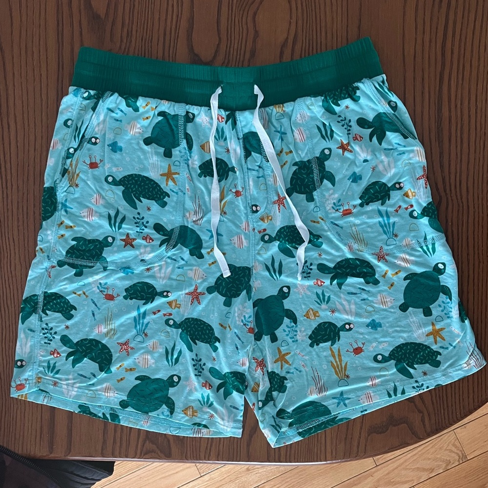 Little Sleepies Men’s Sea Turtle Friends shorts
